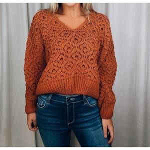 NEW HYFVE chic & polished sweater in rust